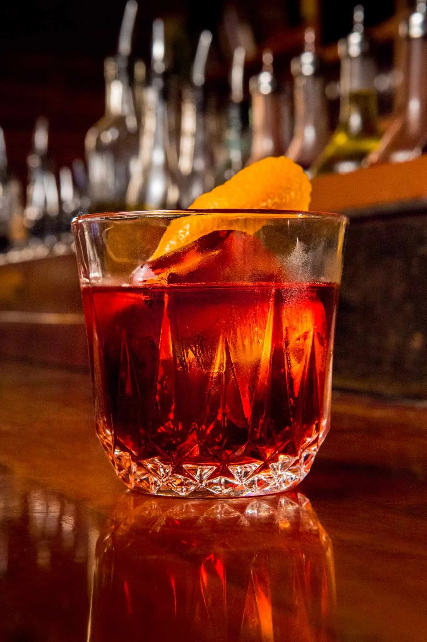 Бульвардье коктейль. Negroni коктейль. Негрони аперитивы. Негрони Бьянко.