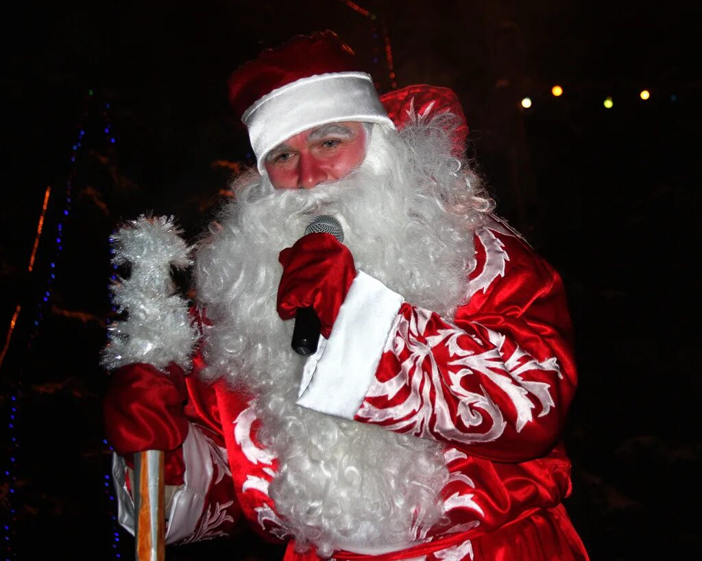 Снять деда мороза. Дед Мороз - красный нос. Дед Мороз красный нос дед нос. Нос Деда Мороза. Дедушка Мороз.
