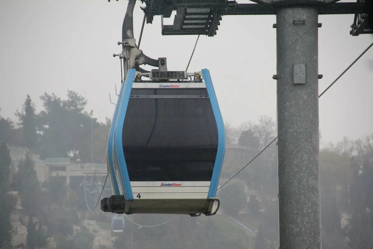 канатно-кресельная канатная дорога в домбае. канатные дороги правила. канатные дороги правила. станция фуникулера doppelmayr.