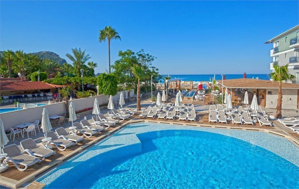 Xperia saray beach hotel. Отель Xperia Saray Beach 4*. Отель Xperia Saray Beach Hotel в Алании. Иксперия Алания 4. Отель сарай Бич 4 Аланья Турция.