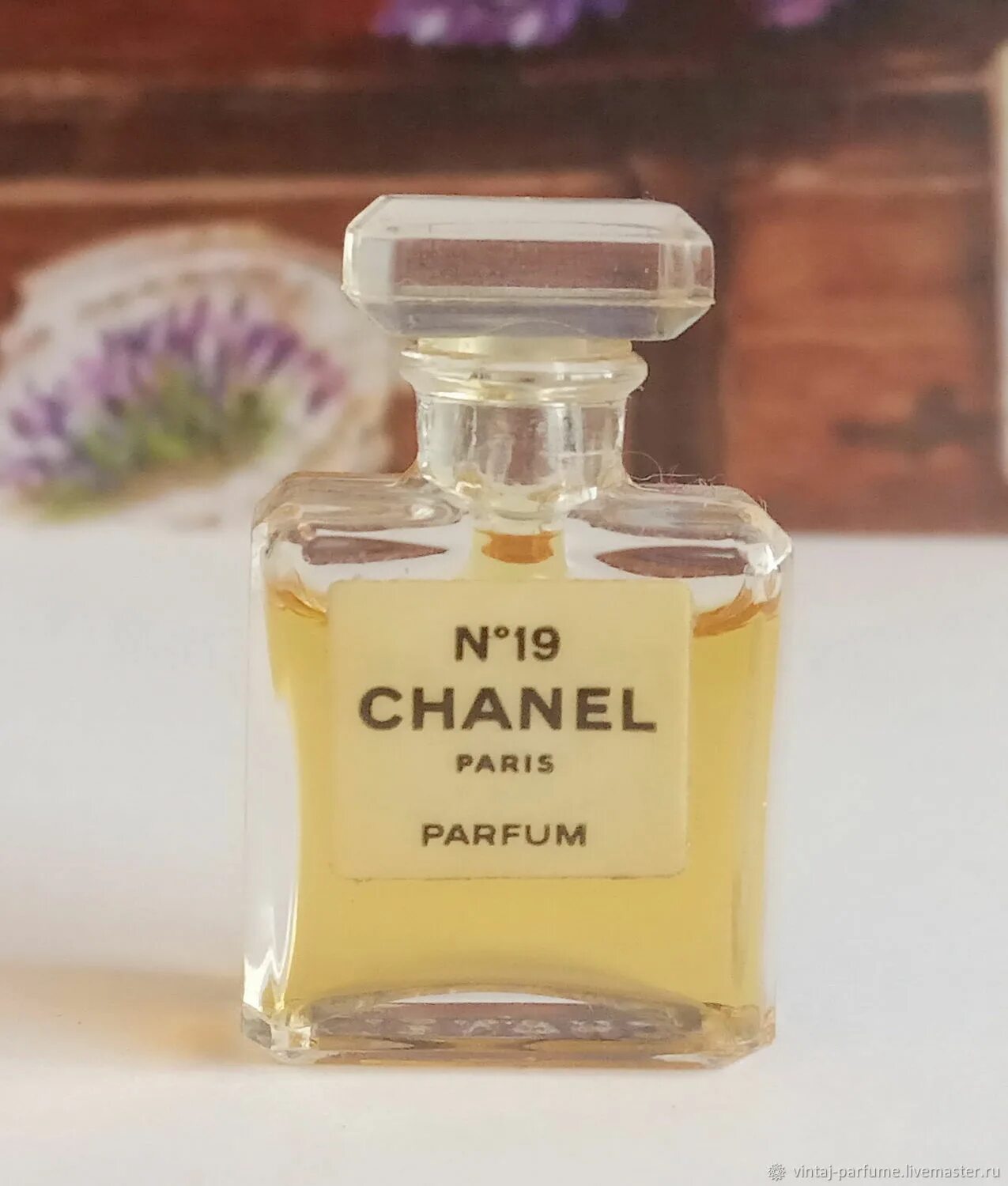 Духи шанель франция оригинал. Духи шанель № 9. no9 chanel духи. духи шанель номер 5. шанель номер 5 духи женские.