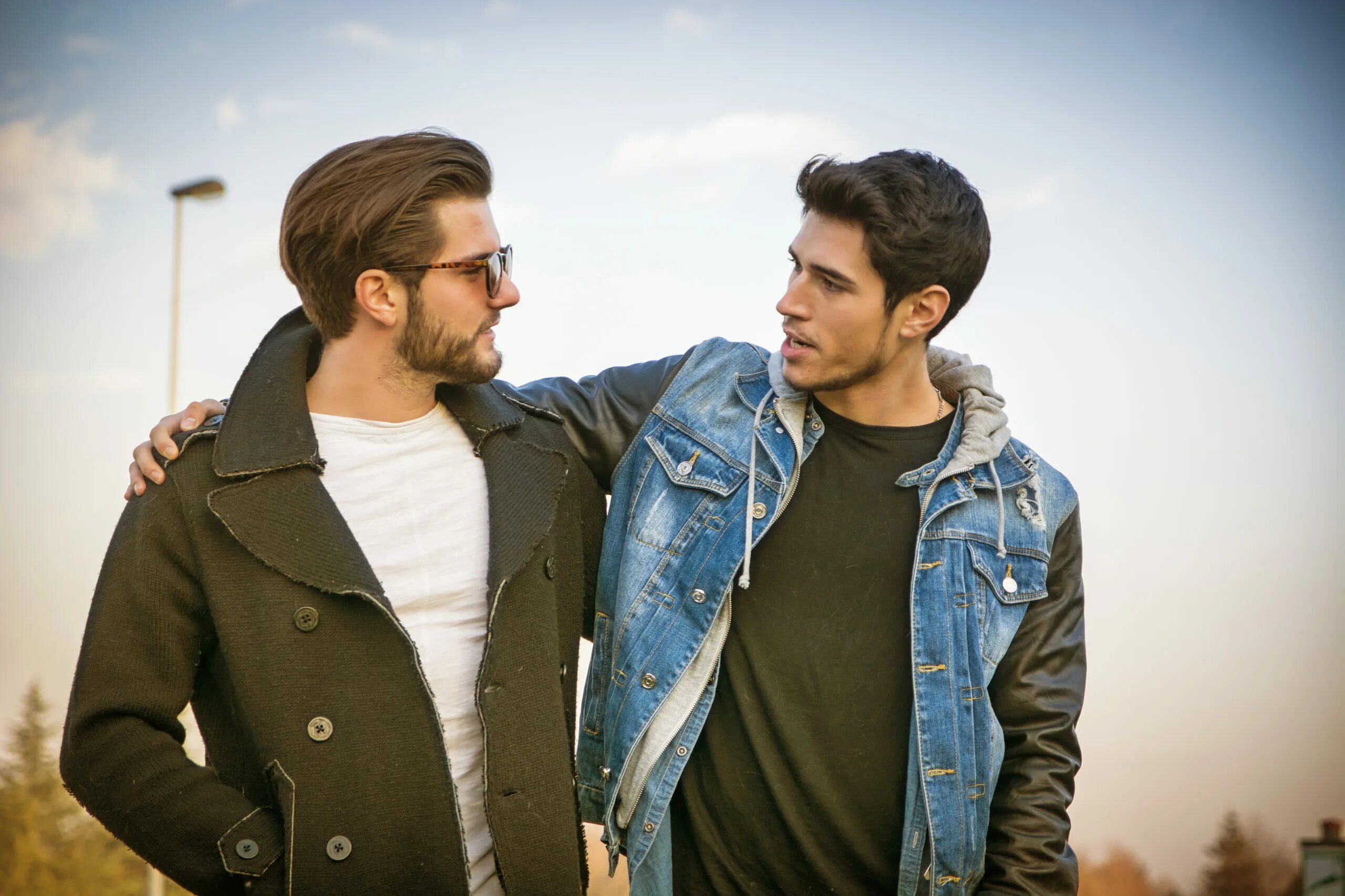 Men это мужчина. Френд мужчина. men friends. man&#039;s best friend. man friend mans.