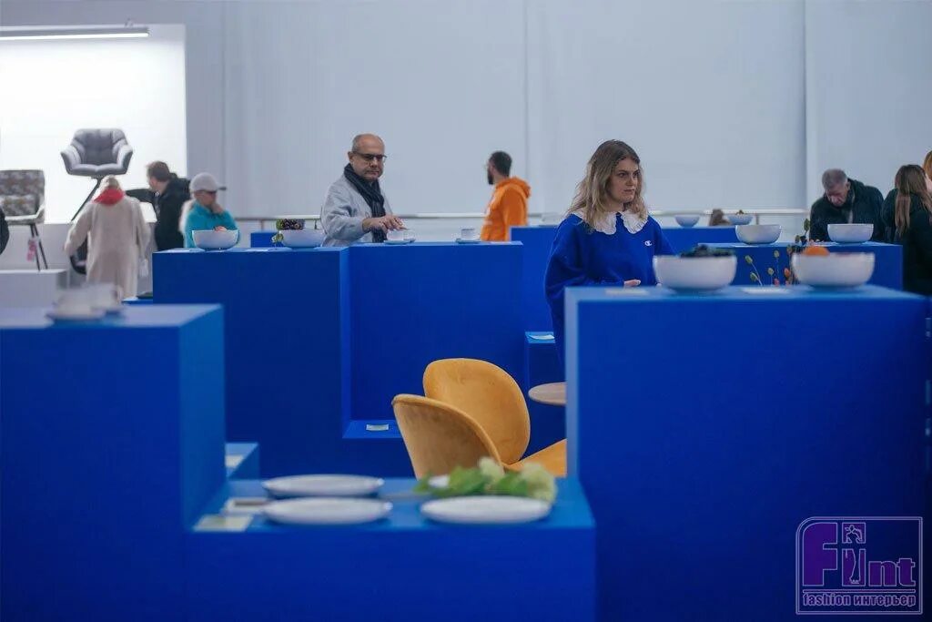 Дизайн выставочного пространства. Мебель в интерьере hi tech. Московская выставка интерьера и дизайна 2024. Московская неделя интерьера и дизайна 2024 кзто. Московская неделя интерьера и дизайна.
