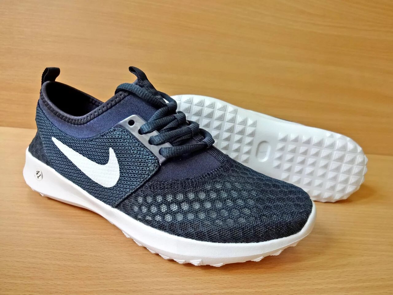 Летние мужские nike. Кроссовки Nike Roshe Run мужские. Кроссовки на лето 2023 мужские найк. Кроссовки найк сетчатые мужские. Найк кроссовки мужские летние 2023.