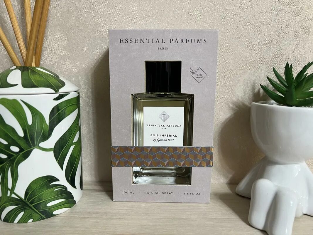 Essential Parfum bois Imperial. Essential parfume bois Imperial. Essential Parfums bois Imperial by Quentin bisch. Essential Parfums bois Imperial 10 ml. Bois imperial limited