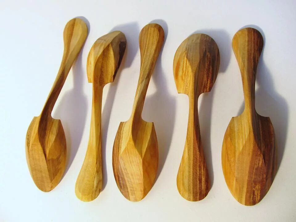 Wooden spoon. Деревянная ложка. Ложки из дерева. Резные ложки. Резные деревянные ложки.