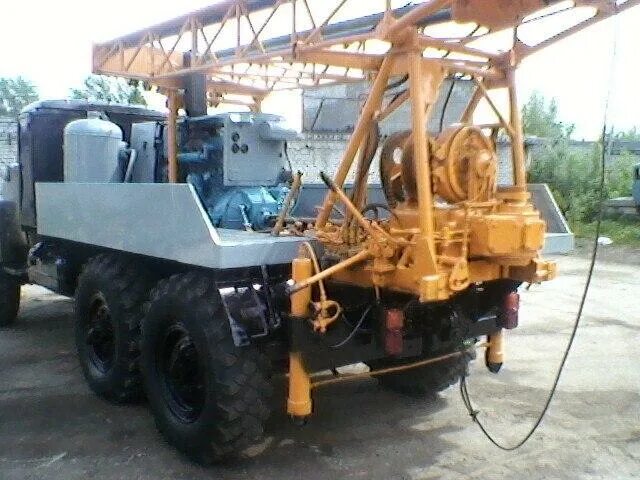 Буровая установка пбу 2. Пбу 2 на базе зил 131. зил 131 пбу-2 буровая установка. пбу 2-164. геобурмаш пбу2.