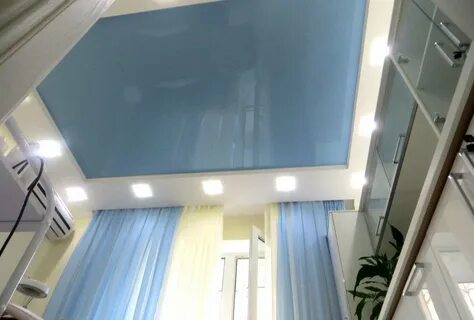 Светло голубой потолок