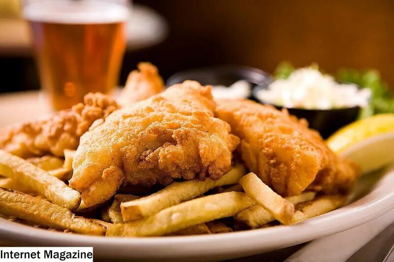 Новая Зеландия Фиш энд чипс. Английский Fish and Chips. Fish and Chips в Англии. Английская кухня Фиш энд чипс. Рыба в британии