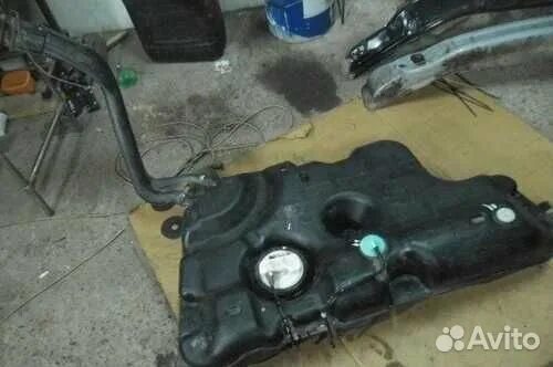 6. Крышка бензобака рено сандеро 2. Крышка бензобака рено сандеро 2. Бак топливный сандеро 2011. 6.