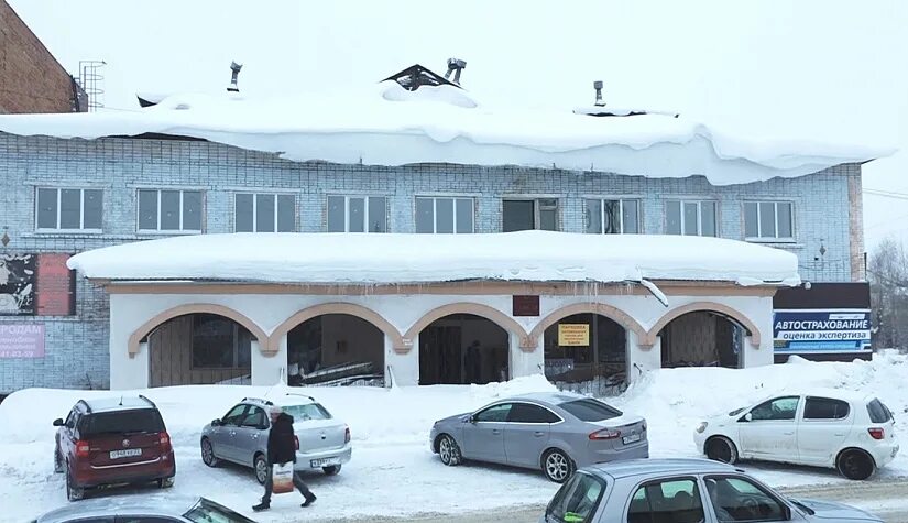 Банька бийск. Городская баня Бийск. Банный комплекс источник, Бийск. Баня в Бийске на сахарном заводе. Общественная баня на бийской.