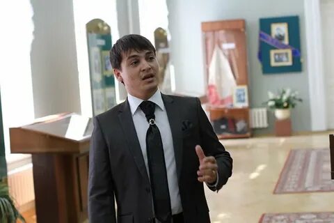 Академик валиев