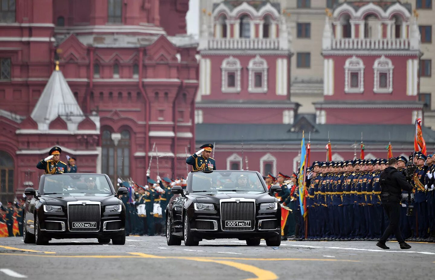 Парад какая техника. Парад Победы в Москве 2019 Шойгу. Парад 2022 в Москве Шойгу. Парад Победы 2021 в Москве Шойгу. Парад Победы в Москве 9 мая 2019 года.