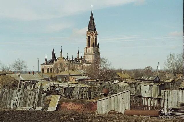 Саратовская область красноармейский район село каменка погода. Церковь Святой Марии Каменка Саратовская область. Село Каменка Саратовская область костел. Село Каменка Саратовская область Красноармейский район.