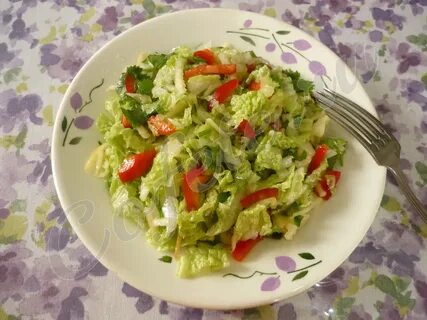 Салат из пекинской капусты с перцем болгарским