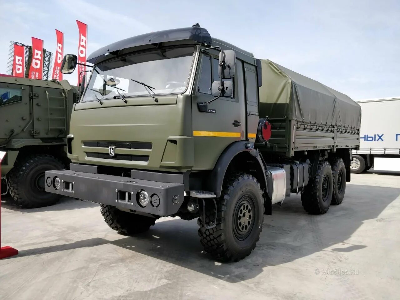 КАМАЗ-5350 Мустанг. КАМАЗ 5350 военный. КАМАЗ 5350 военный бортовой. КАМАЗ 6350 8х8. Камаз мустанг 5350