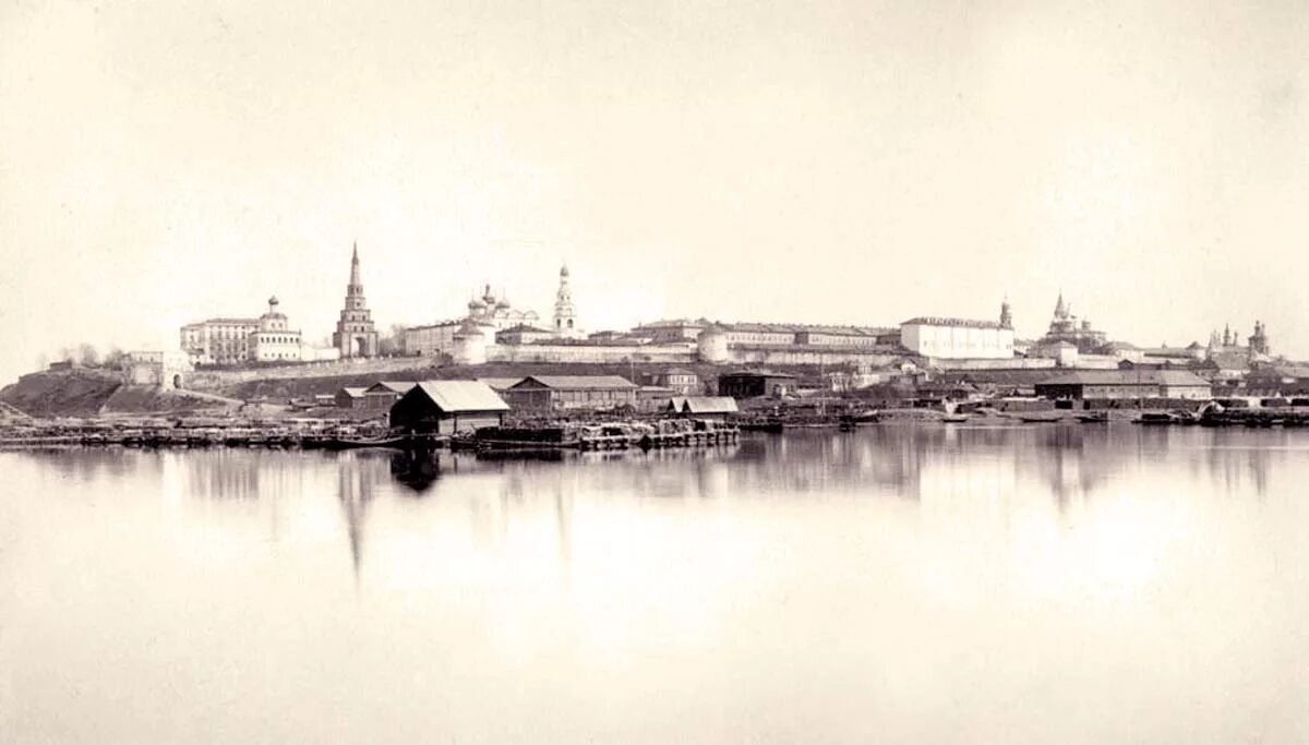 Казань начала 20 века. Казань проломная 19 век. Казанский кремль 1918. Старинная казань. Казань 19 век.