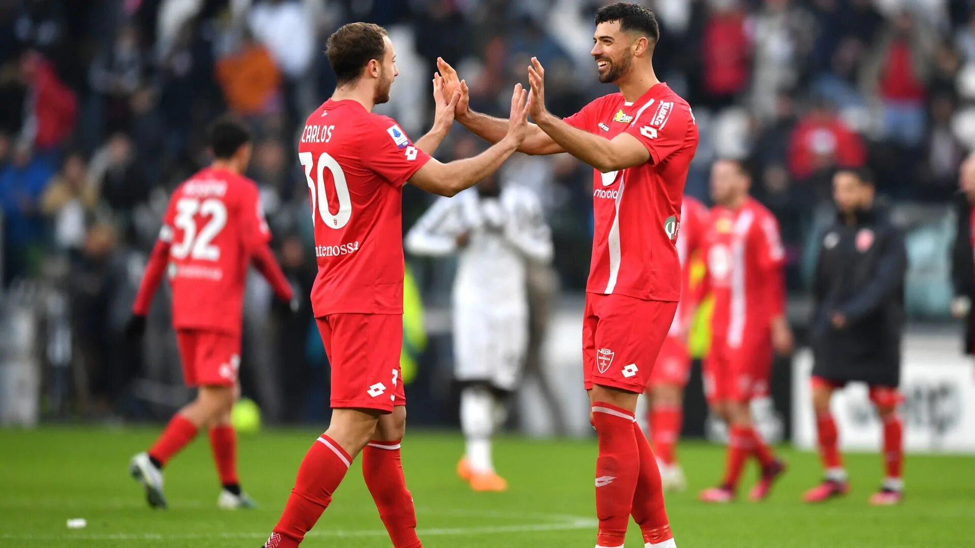 Италия футбол. Монца последние матчи. Dany mota carvalho. Монца футбольный клуб. Монца последние матчи.