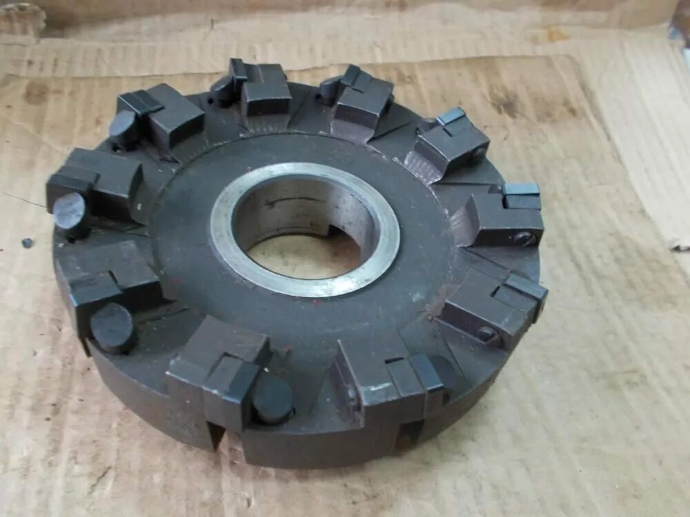 Afm90-ln1106-d125-b40-z10 торцевая фреза akko. Фрезерная головка сандвик r245. Afm90-r290. Coromill® 745. Торцевые фрезы под 45 градусов.