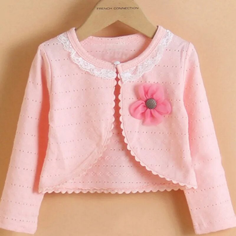 Детская вязаная жилетка для девочки. Маленькие кофточки. Маленькие кофточки. Джемпер для девочки 5 лет. Кофта трикотажная для девочки.