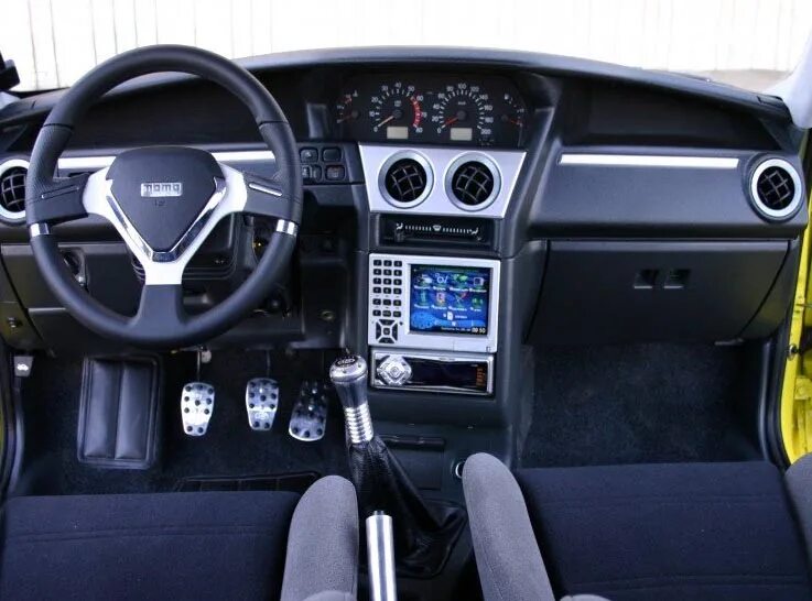 Ваз 2111 салон европанель. Панель по середине. Панель каштан 2 на ваз 2110. Панель по середине. Панель ваз 2110.