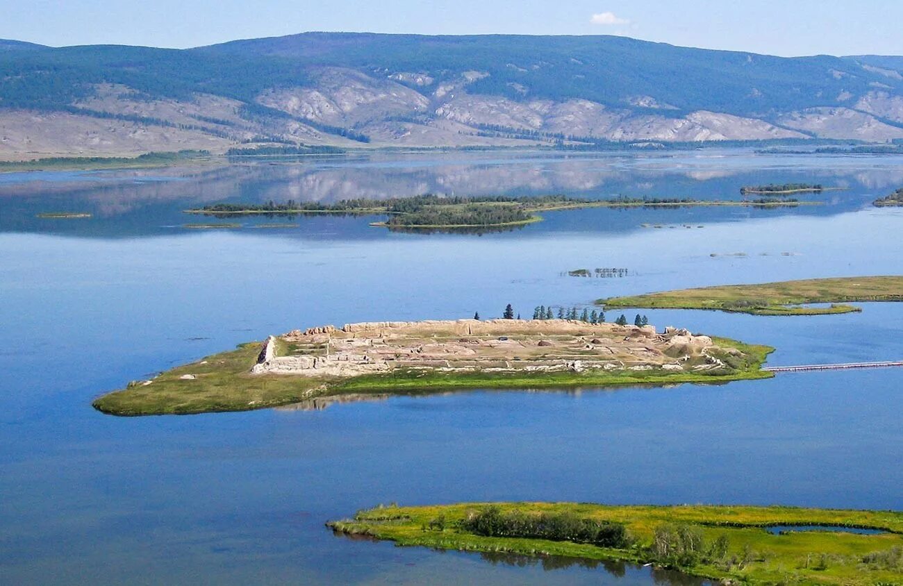 Siberia крепость. Бор бажин тыва. крепость пор-бажын тыва. озеро тере холь тува. тере-холь (озеро, бассейн енисея).