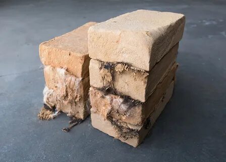 Кирпич из глины с соломой