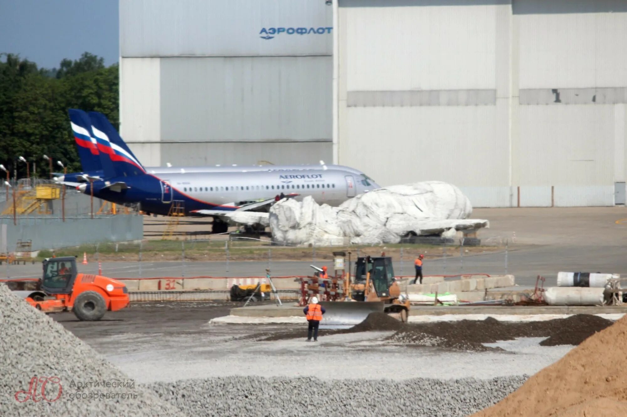 Авиакатастрофа май 2019. SSJ 100 Шереметьево. Катастрофа SSJ 100 на салаке. Шереметьево SSJ-100 Дениса Евдокимова.