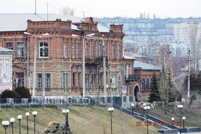 улица 64 армии волгоград кировский район. камышин исторические здания. камышин волгоградская 2. камышинский гбуз волгоградская областная. камышин скок духовное училище камышин.