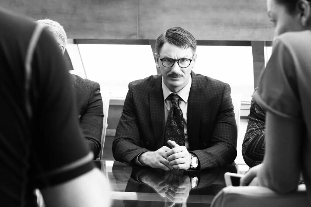 красивые парни 2023. жестокий мир мужчин чонишвили. мир мужчин 2023. ритик рошан 2023. реге пейдж актер.