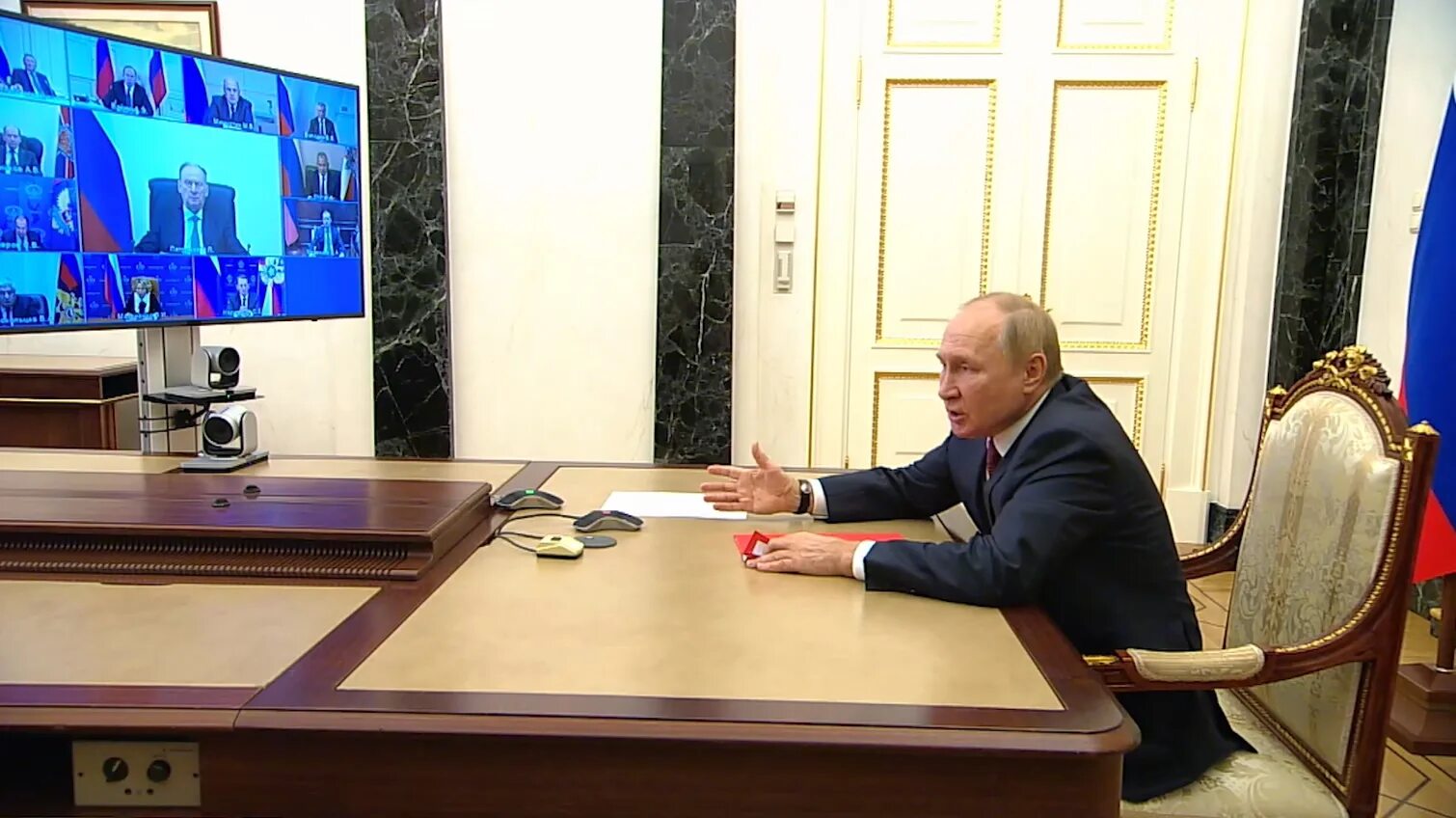 Организационная структура оон. Совбез рен тв ведущий. Вечер с соловьевым последний выпуск. Совет безопасности при президенте российской федерации. Программа совбез на рен тв.