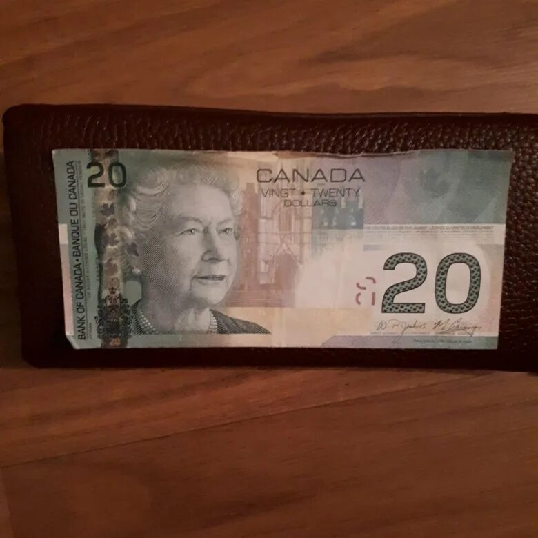 канадский доллар к евро