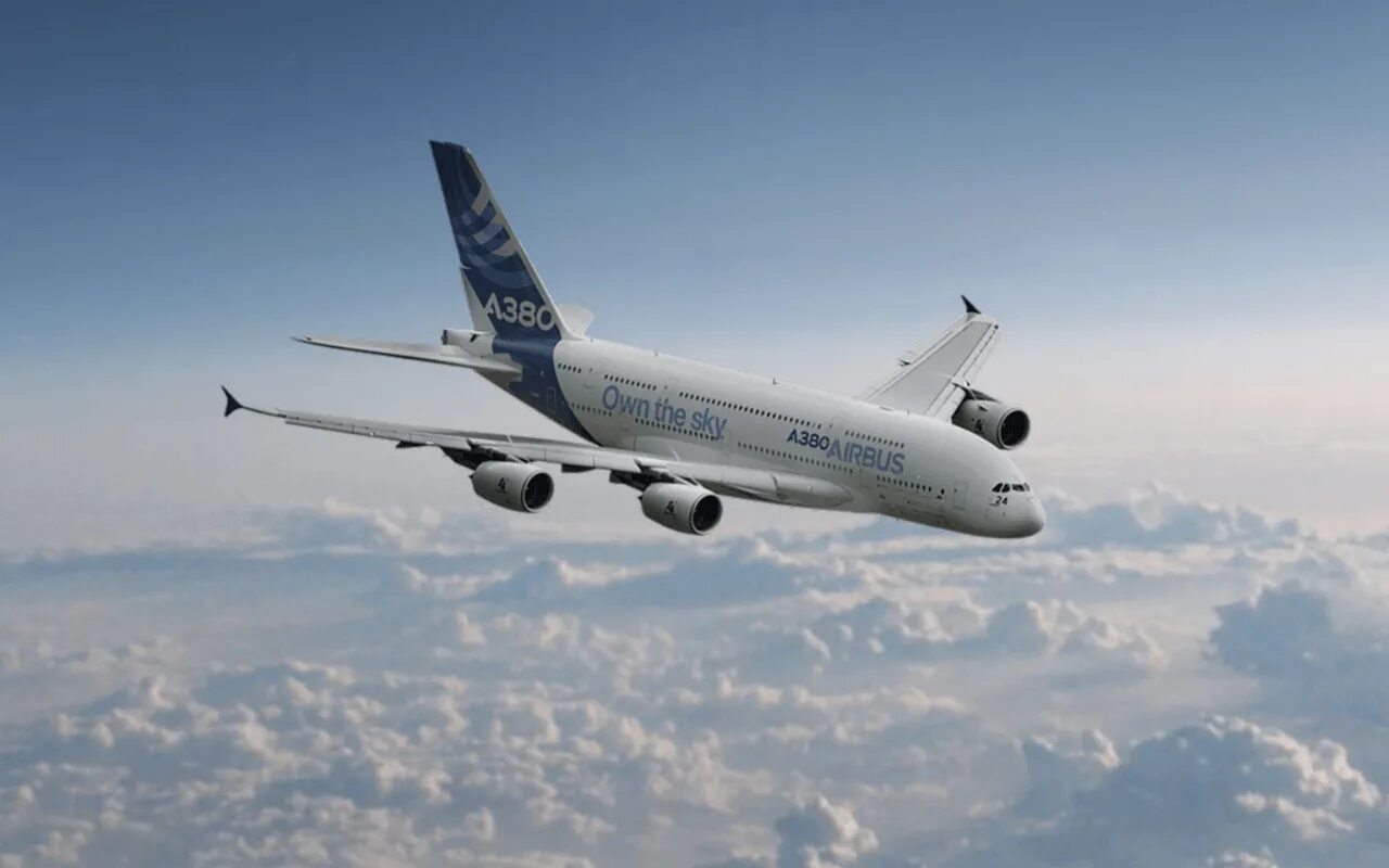 Гидроавиасалон в геленджике 2011 год. Экраноплан элис брудерер. Самолеты 2005. Живой самолет. Покажи как выглядят живые самолёты.