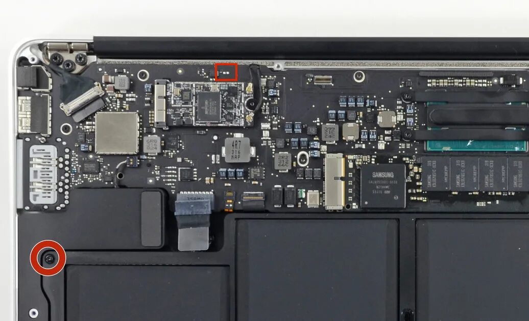 Не включается макбук эйр. Макбук а1466. macbook air model a1466 разъёмы. macbook air m1 motherboard ifixit. macbook air 2012 motherboard.