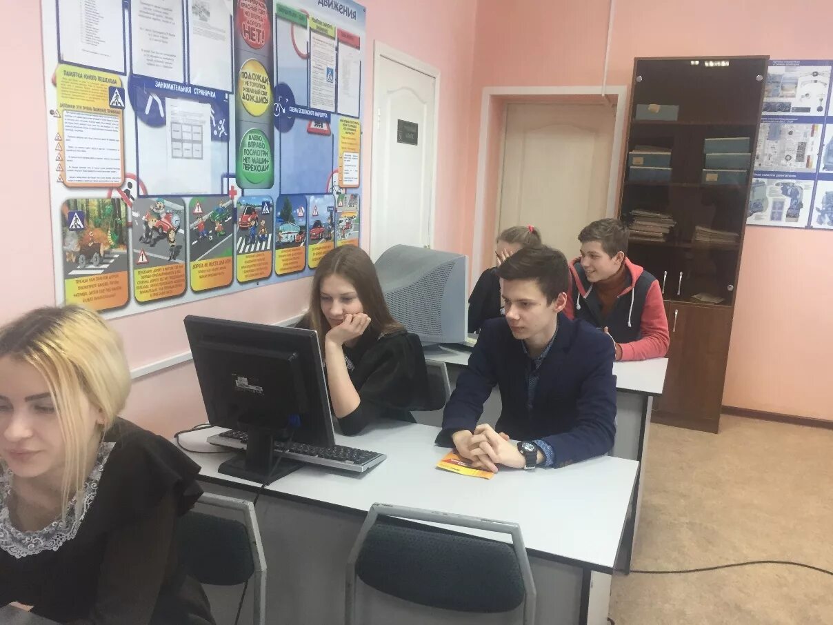 Чамзинка лицей. Чамзинка мордовия лицей 1. Чамзинка лицей. Чамзинка лицей. Чамзинка лицей.