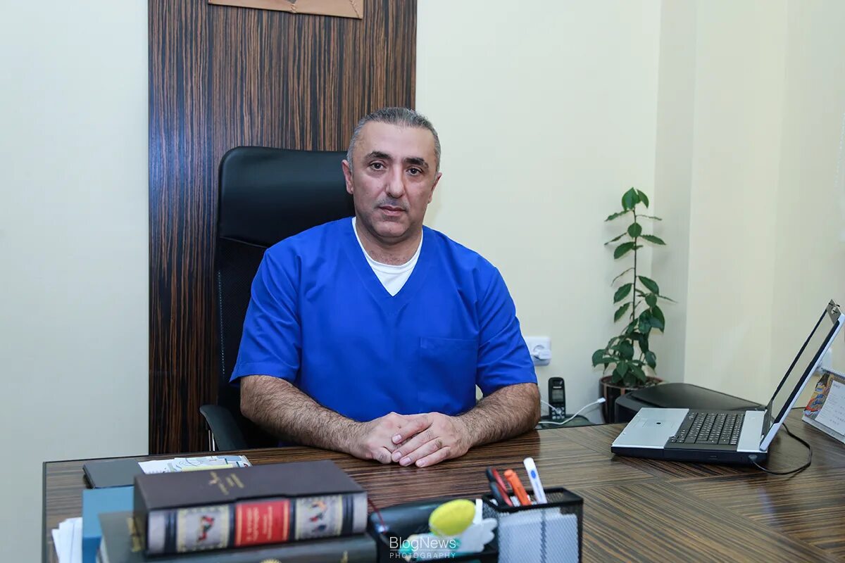 Рейтинг хирургов краснодар. Хирург краснодар.