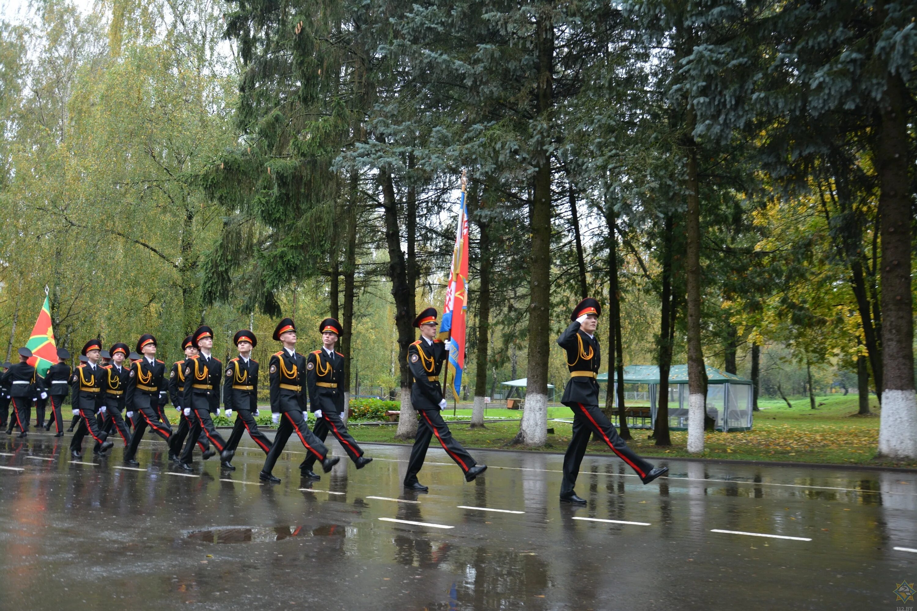 Кадетское училище в симферополе. Конкурс на 9 мая в школе строевой. Конкурс строевой подготовки. Конкурс на 9 мая в школе строевой. Строевая подготовка в матвеево курганском районе школы.