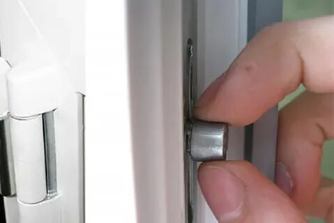 Как закрыть дверь со стороны балкона