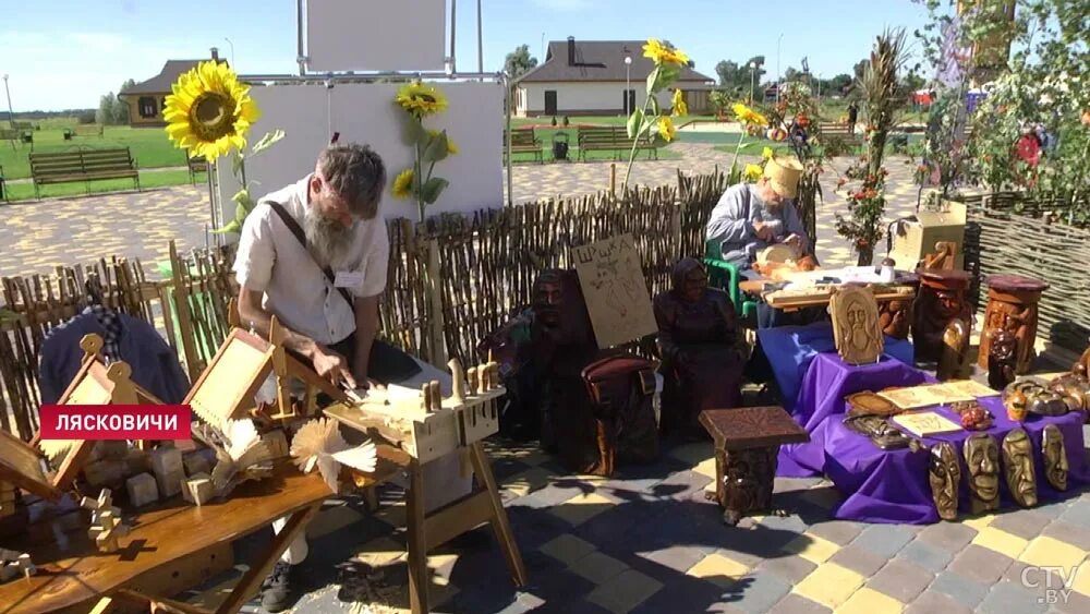 Лясковичи (брестская область). Зов палесся 2024 лясковичи. Троица в орловском полесье 2022. Полесский изделия. Зов полесья 2022 в лясковичах.