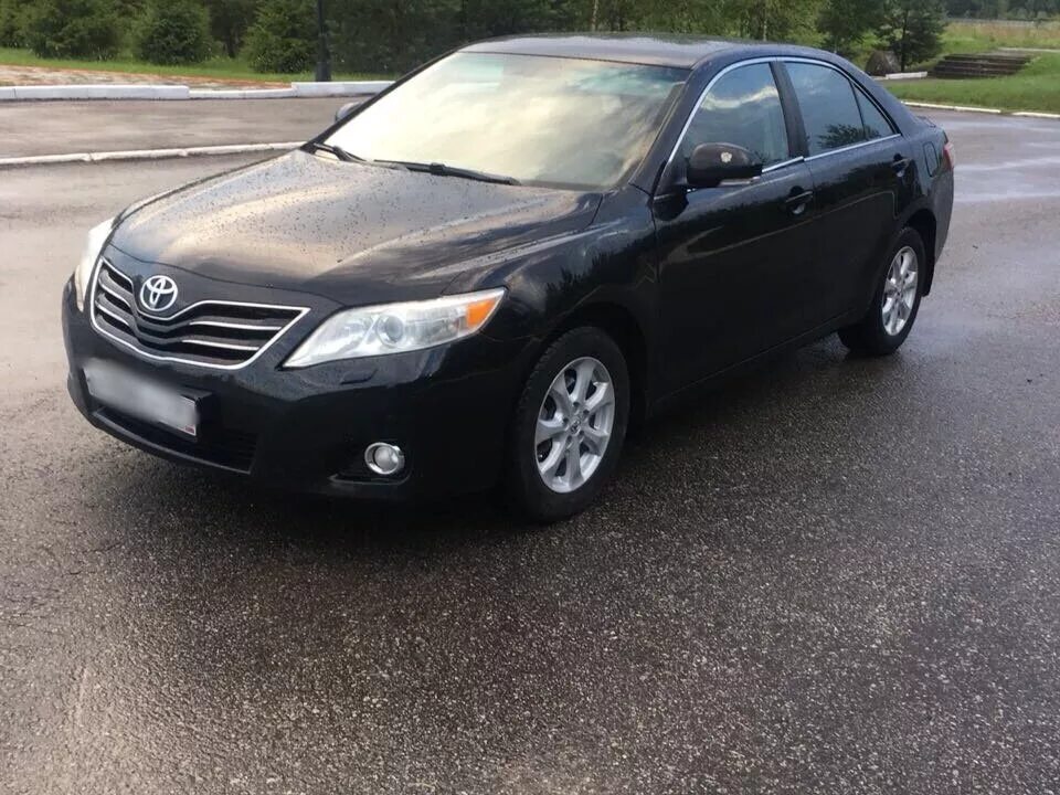 Камри 2011 купить. Toyota Camry 2011 черный. Toyota Camry 2011 года. Тойота Камри черный 2011. Тойота Камри 2011 года 2.4.