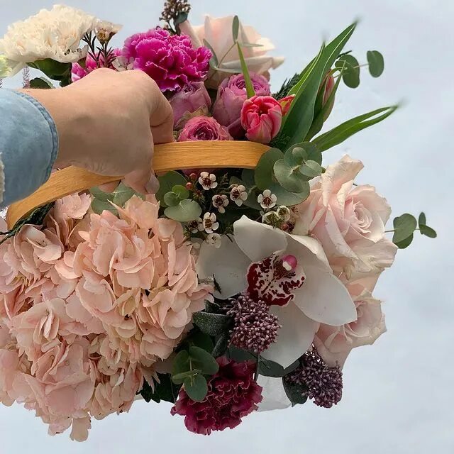 Апрель цветы казань. Апрель цветы казань. Ассортимент цветов в крокусе казань. Апрель цветы казань. Апрель цветы казань.