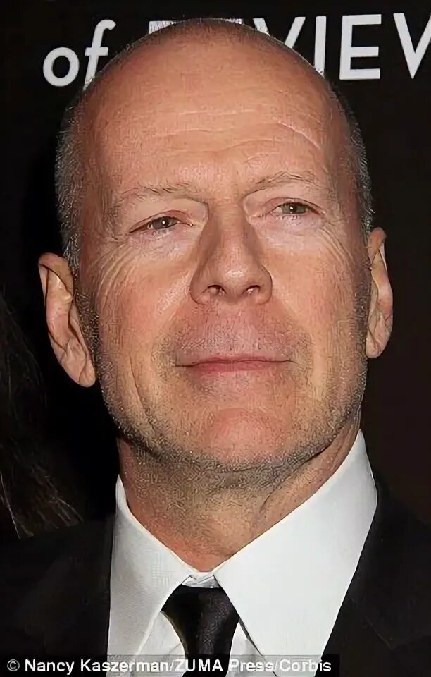 Дочери Брюса Уиллиса 2023. Bruce Willis with daughters 2023. Папа брюс