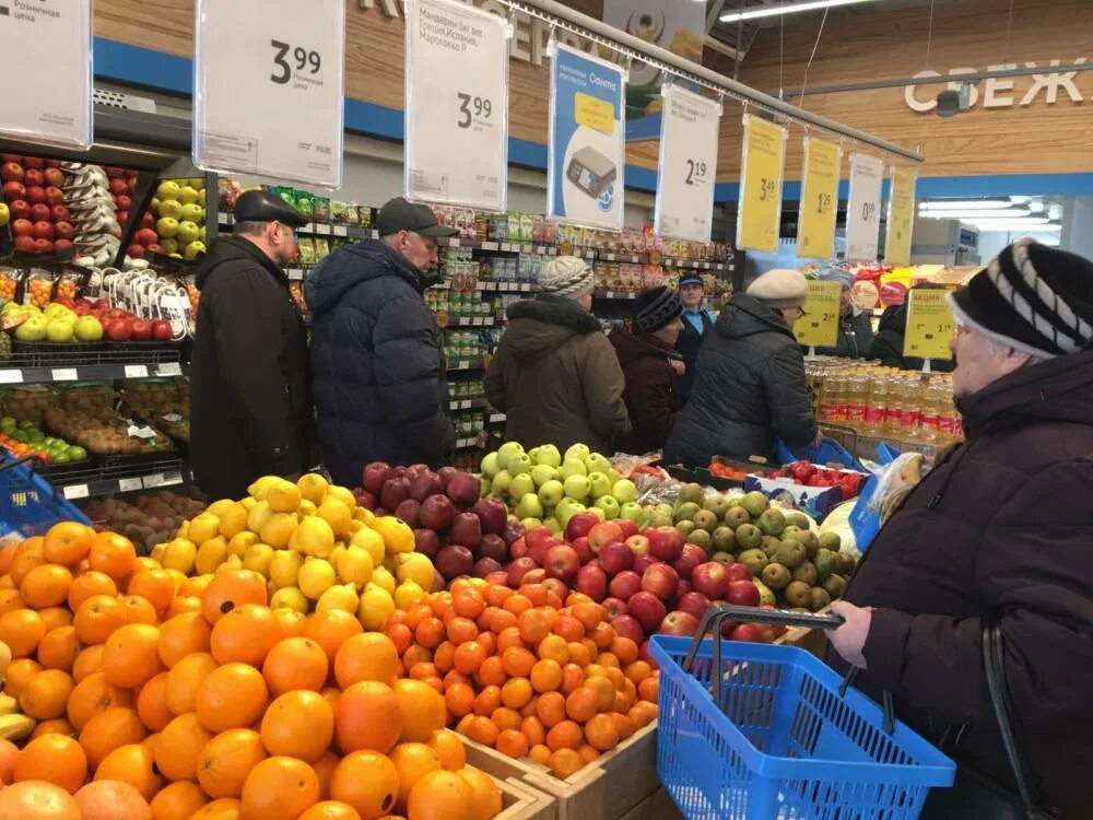 Санта в торговом центре. Магазин санта в минске. Санта речица. Санта ритейл. Санта речица.