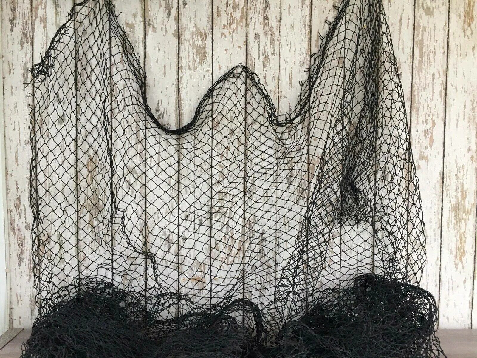 Fishing net перевод. Невод 110 метров. Сетка рыболовная. Рыбацкая сетка. Сетка невод.