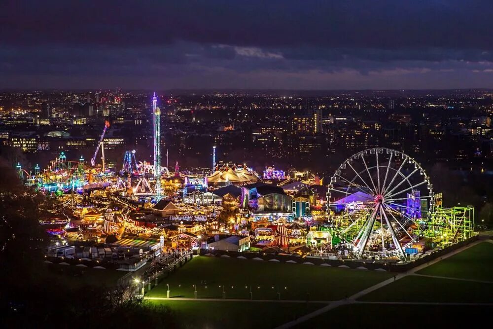 Развлечения в лондоне. Винтер Вандерленд Лондон. Winter Wonderland London аттракционы. Winter Wonderland Hyde Park London. Луна-парк Вандерленд, Пекин.