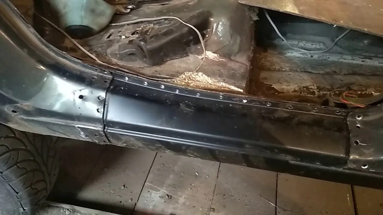 Пороги конец. Сварка порогов ваз 2110. сварка кузова ваз 2110. пороги и дно на ваз 2110. ремкомплект порогов ваз 2110.