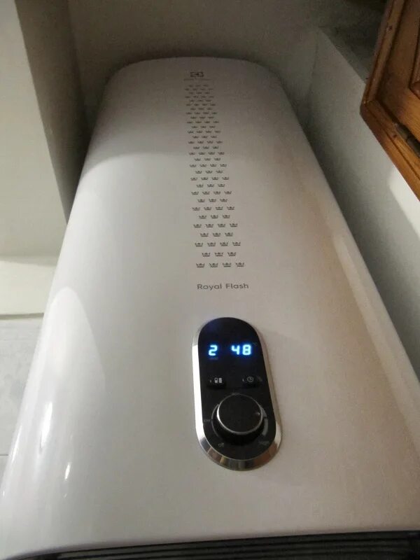 Электролюкс ewh 50 royal. Водонагреватель electrolux royal 50. водонагреватель электролюкс ewh 50 royal. водонагреватель electrolux ewh 50 royal flash. водонагреватель electrolux ewh 100 royal.