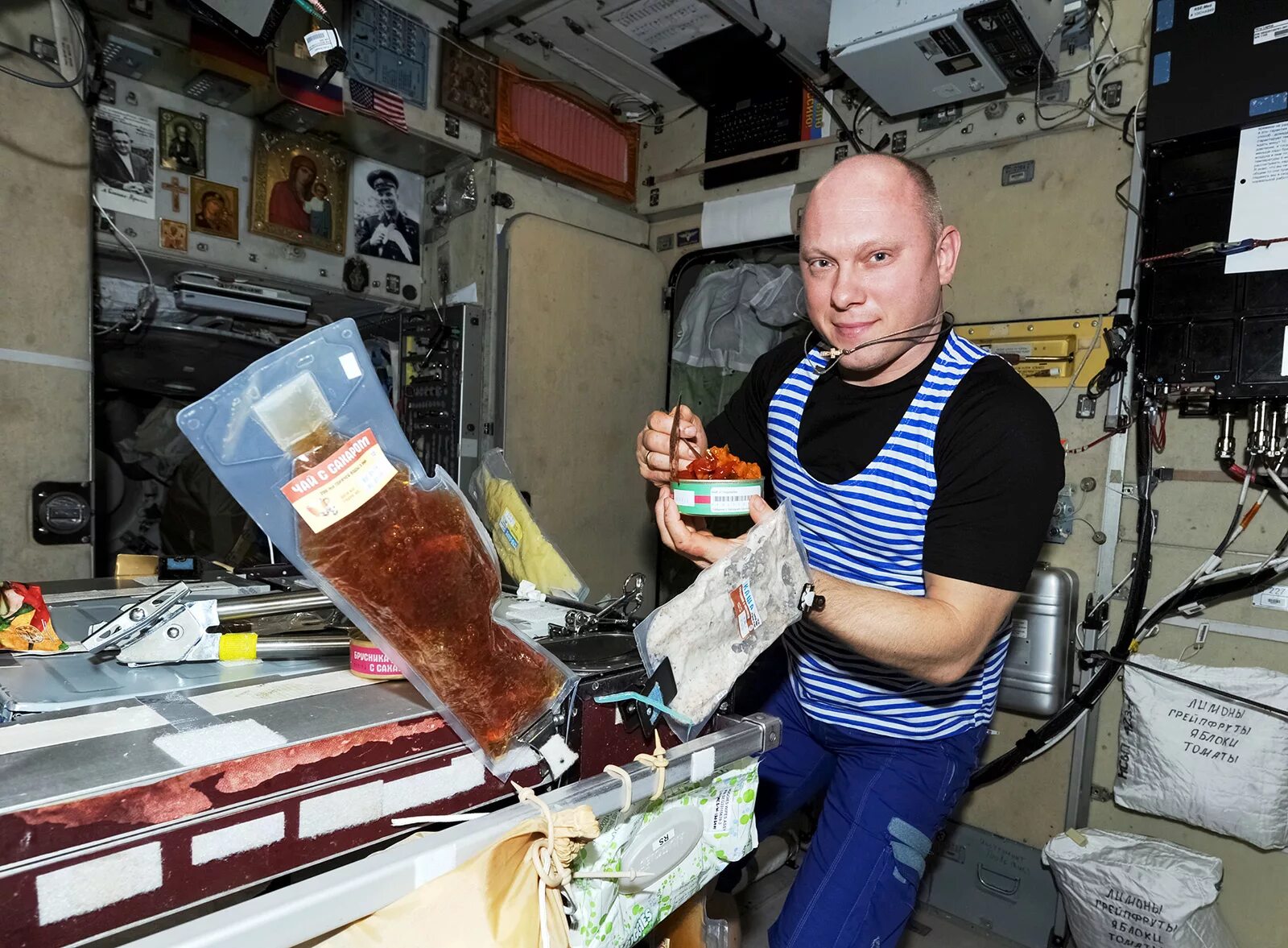 Что ели космонавты