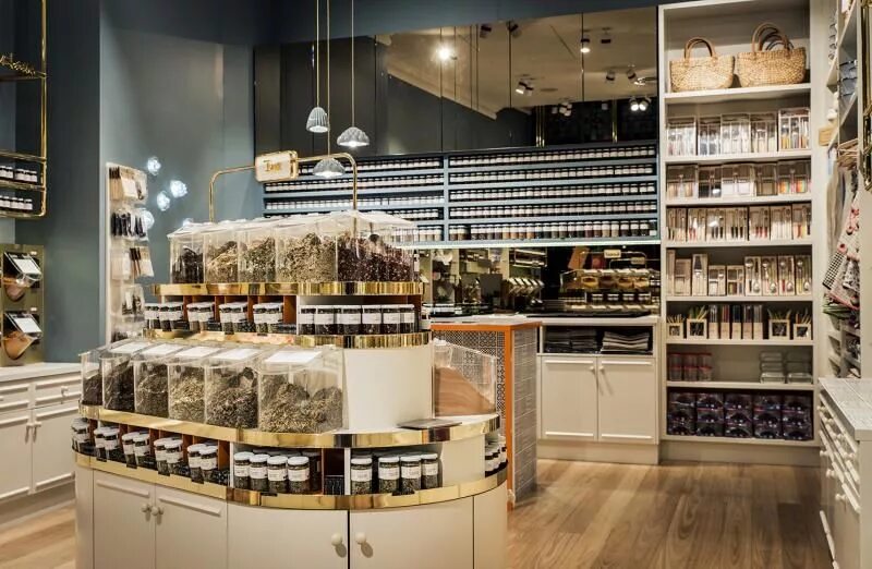Бакалея. Премиум ретейл магазин. Дизайн супермаркета. Рендер бутик. Shop our store.