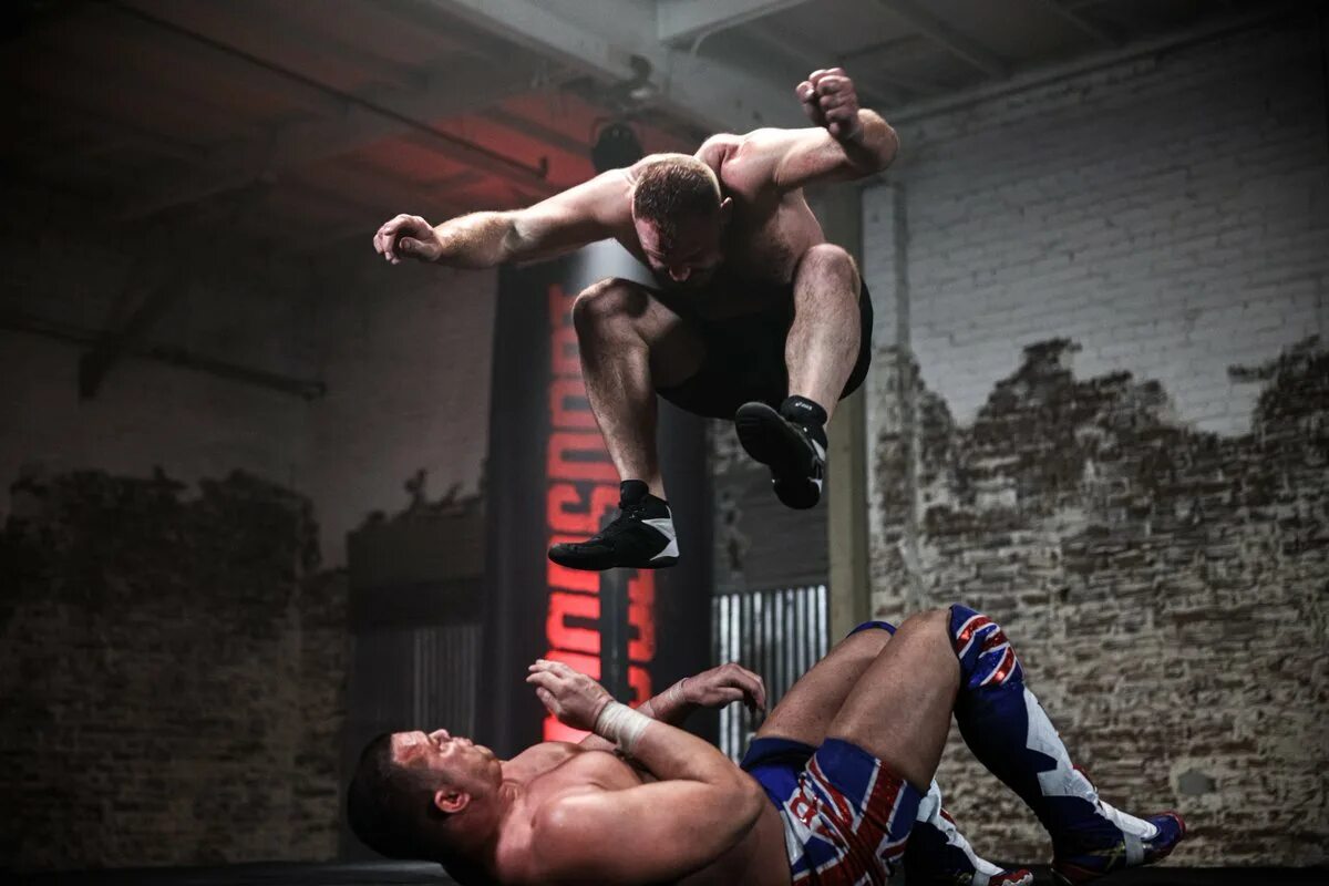 Жан-клод ван дамм кровавый спорт постер. Плакат ван дамм кровавый спорт. Nathaniel goldberg. Алекс кардо кровавый спорт 2. Кровавый спорт 1988.